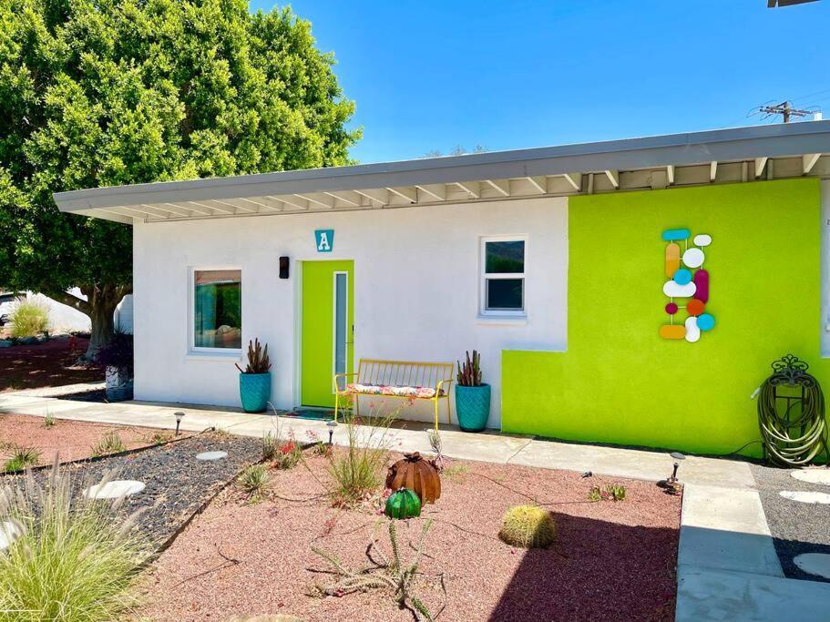Villa The Flamingo Palms Private 1Bd 1Ba Unit In Duplex Palm Springs Esterno foto